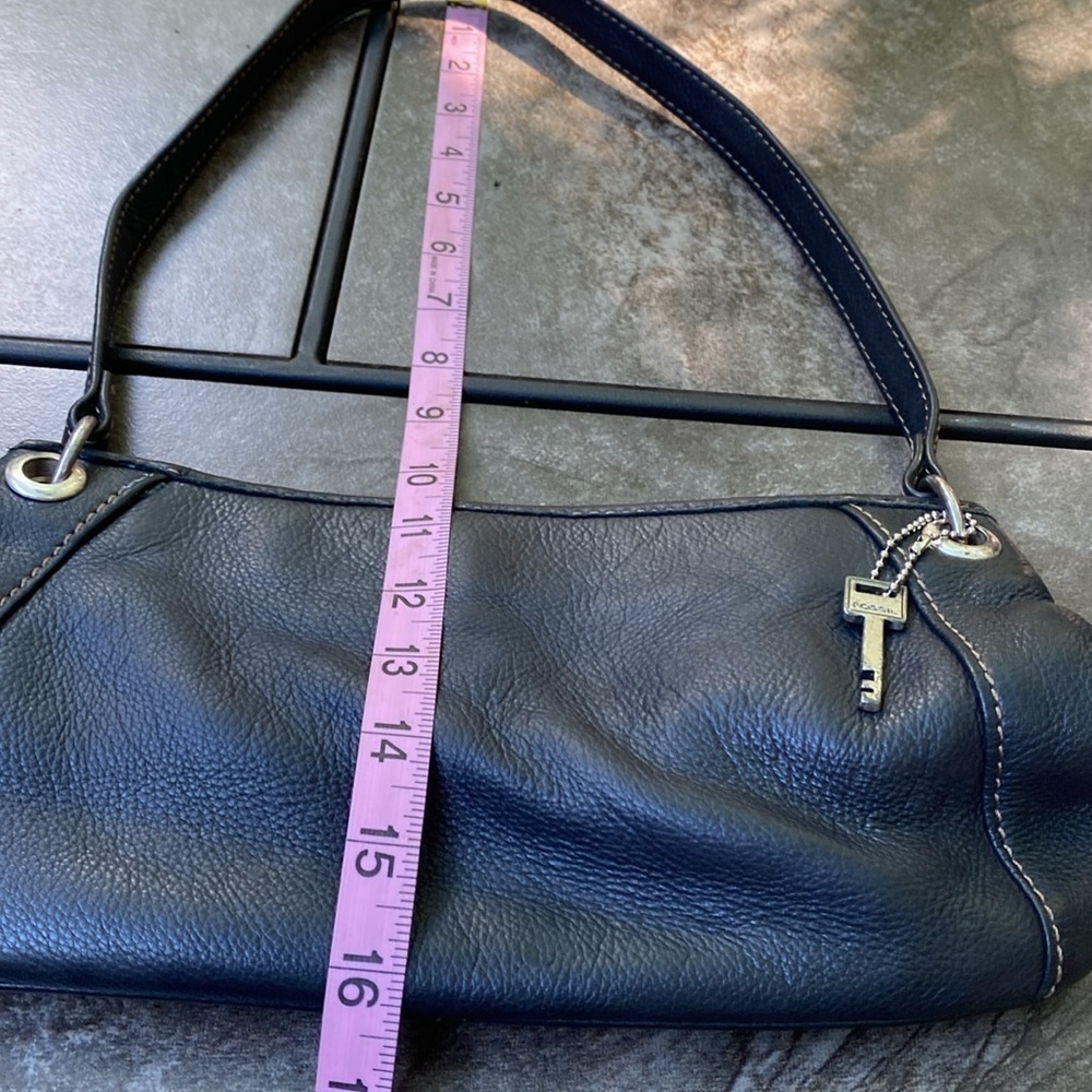 Vintage Fossil leather shoulder bag - Picture 6 of 9